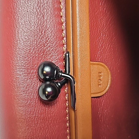 COACH 1941 DINKY Bag in Pink, with Floral Bow Print. Limited edition Collection - Picture 5 of 13